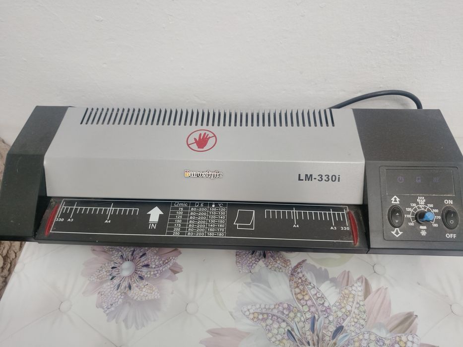Ламинатор LM-330i