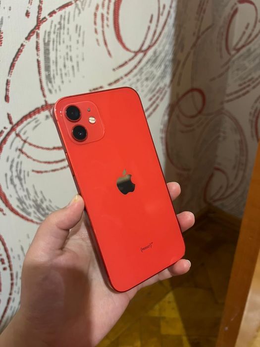 Айфон 12 128гб продаю