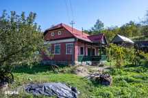 Casă de vânzare în Năsal, cu livadă și acces la pădure și lacuri-Țaga