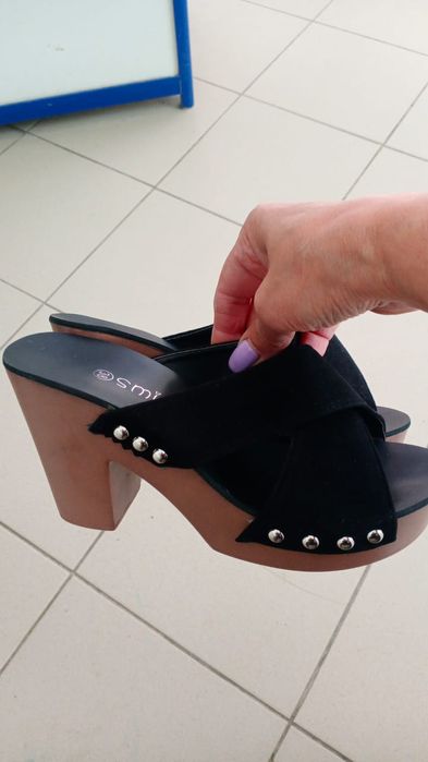 Летние босоножки