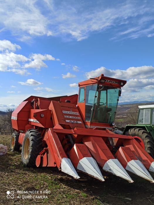 Culegator porumb Bougoin Gx400M AXE 4x4  cu tocator