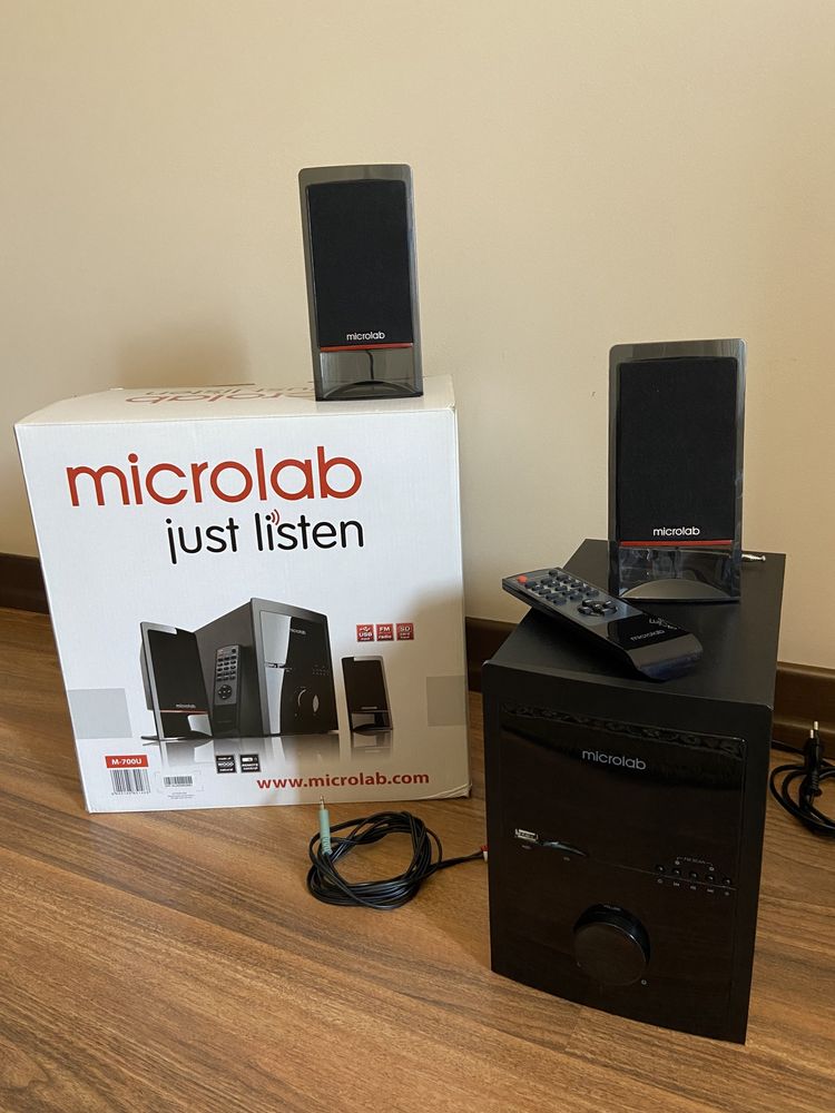 Компьютерные колонки Microlab M-700U черный