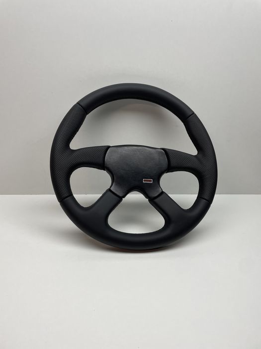 Volan sport cu butuc Toyota 4Runner Hilux Land Cruiser