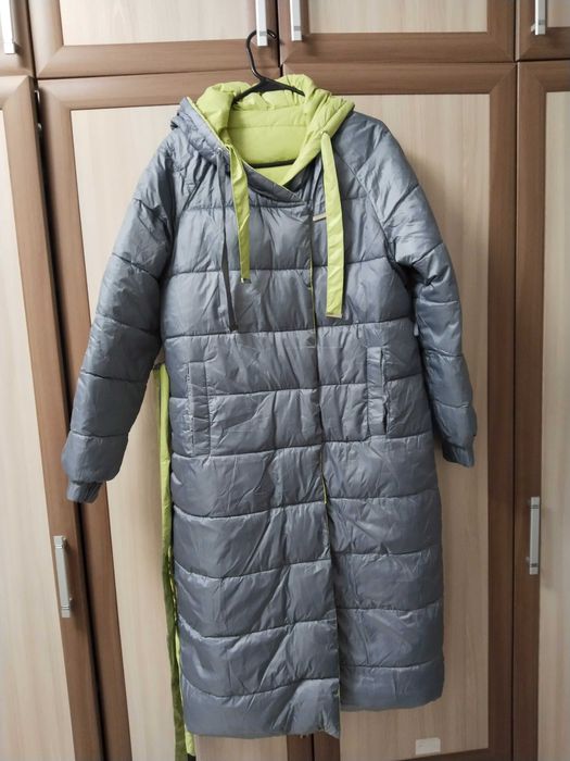 Продам пуховик новый