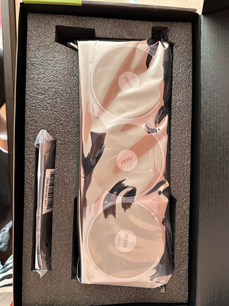 MSI RTX GEFORCE 5070. Чисто нова видеокарта