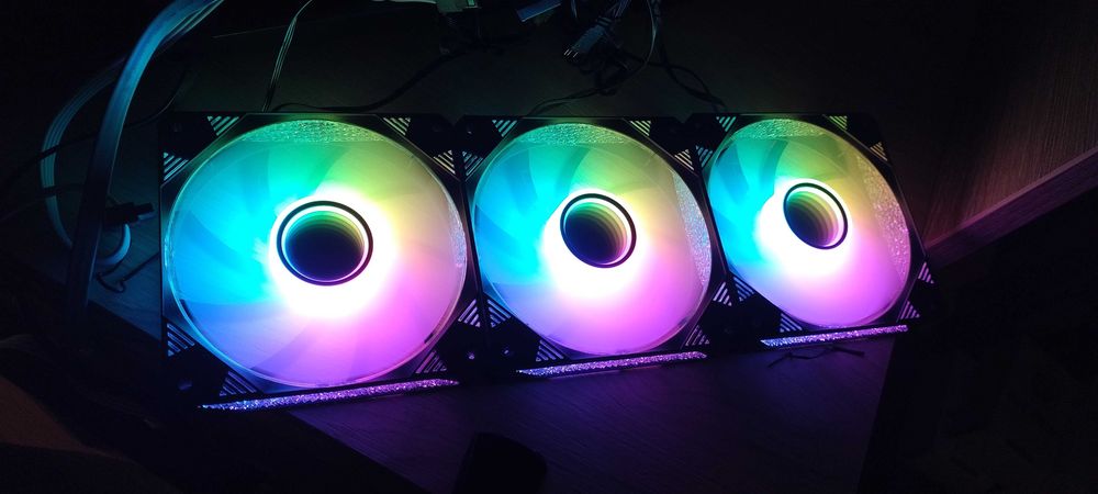 Ventilatoare Miwatt E Series 120 mm RGB