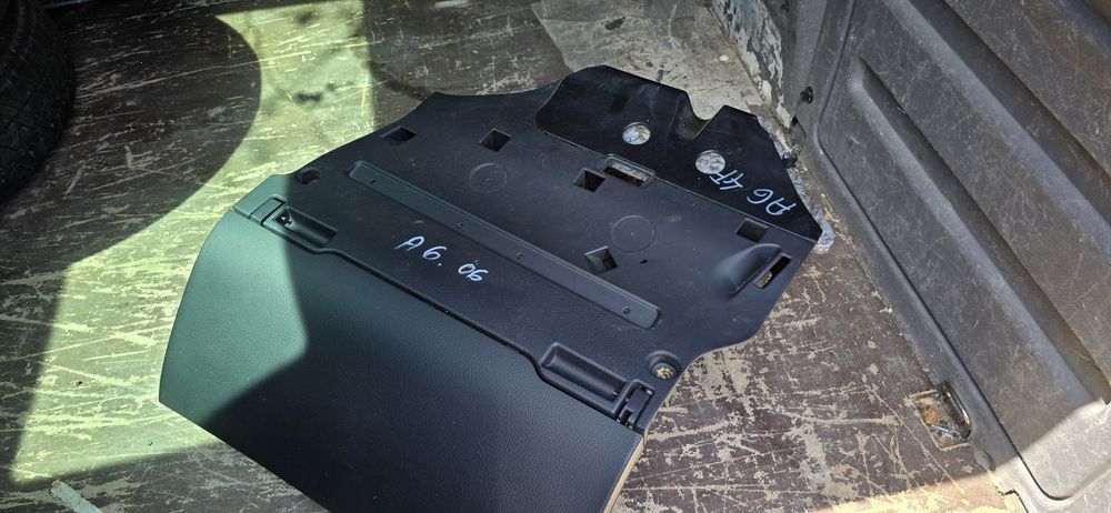 Жабка Audi A6, C6, 2005, до 2011