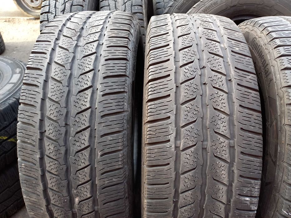 Anvelope second iarnă 215 60 R17C Continental 2017/2020