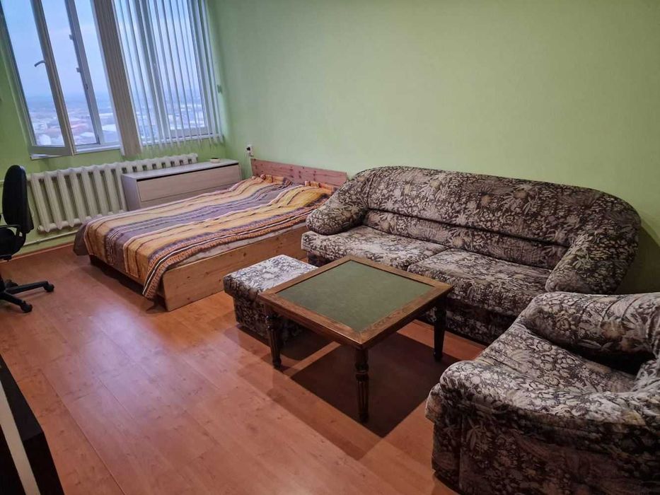 Двустаен апартамент напълно обзаведен два климатика