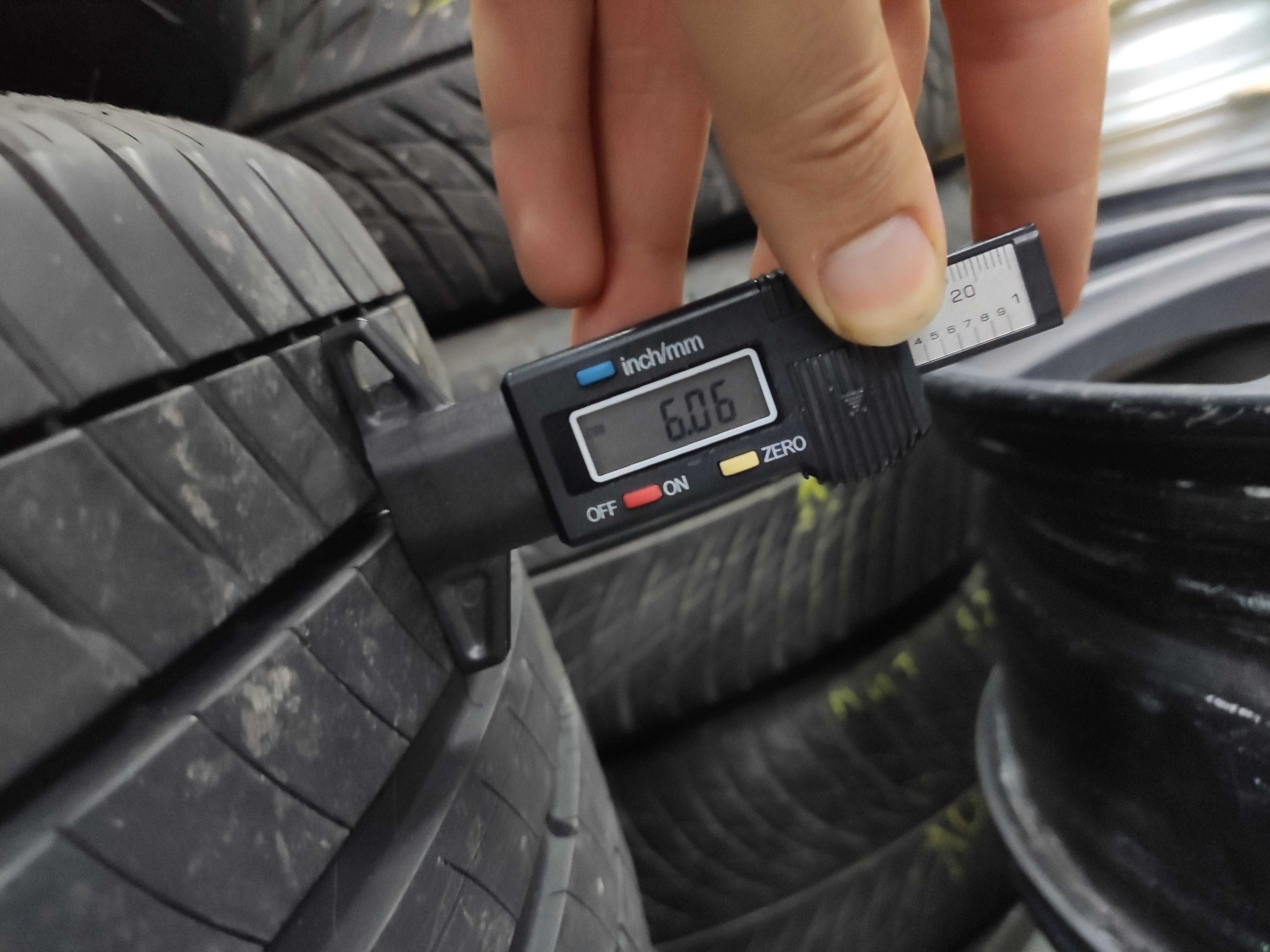 Летни гуми пакет 245 40 19 и 275 35 19 - Michelin Runflat