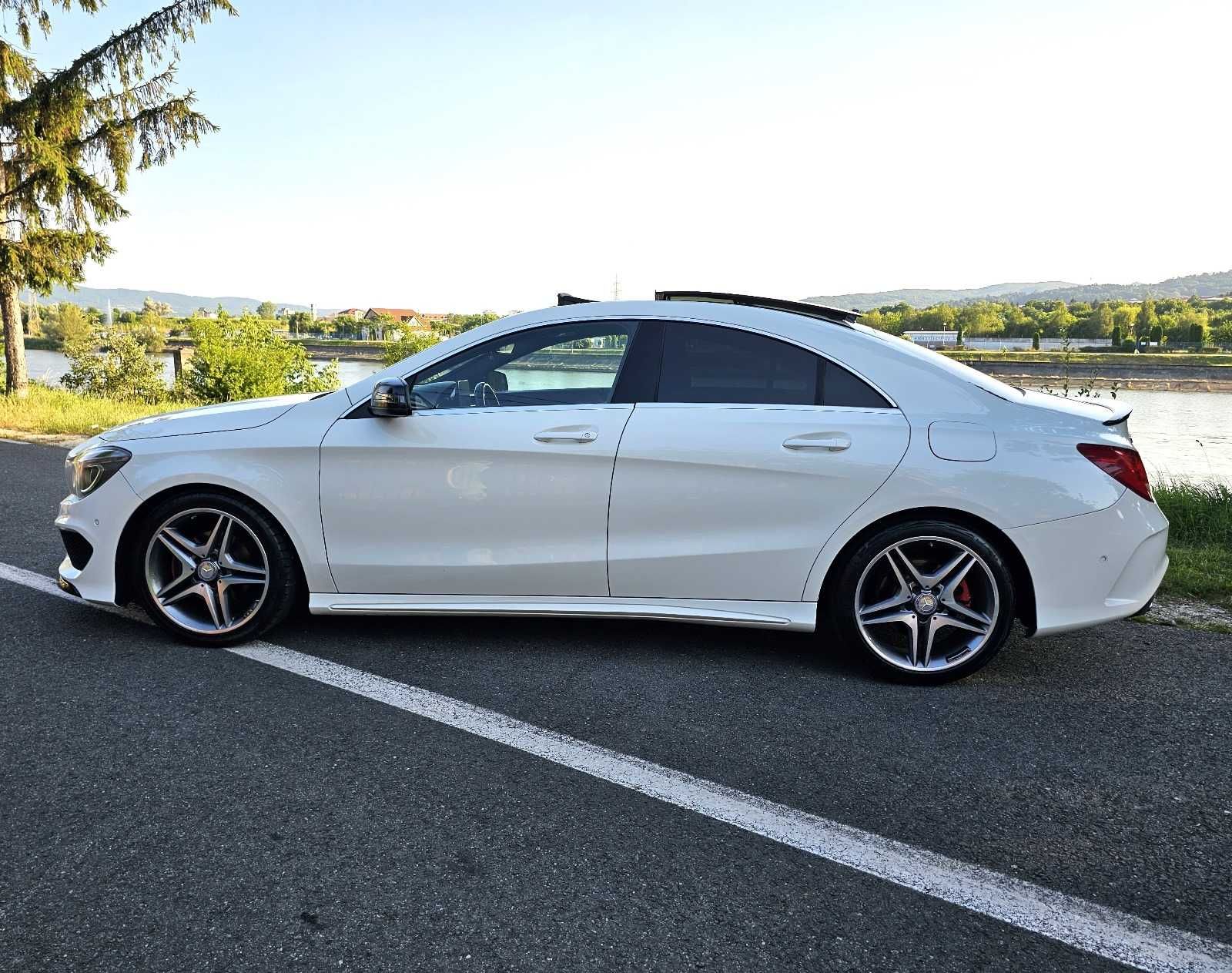 Mercedes-Benz CLA 200 / AMG Line / Panoramic / Edition 1