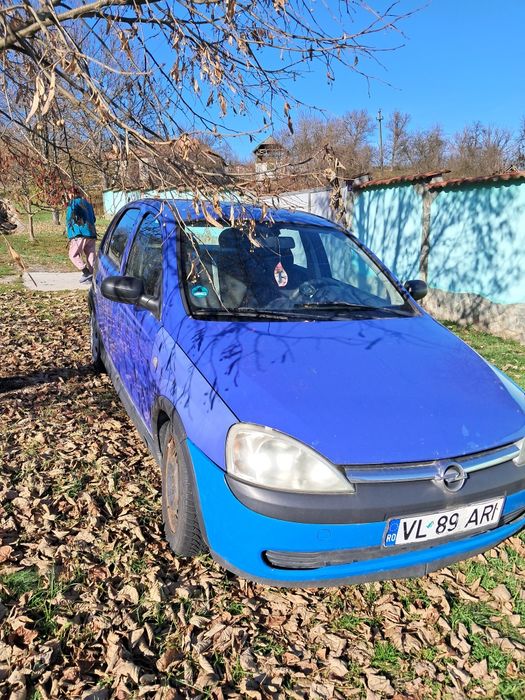 Vând Opel CORSA 1.0