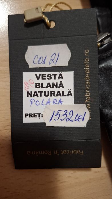 Vesta blana naturala din vulpe polara