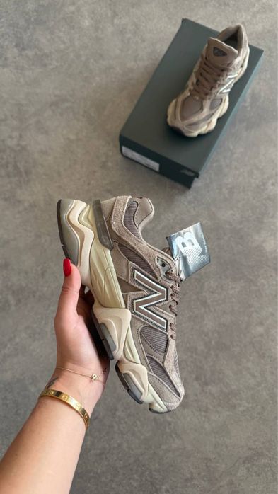 New Balance 9060 - Mushroom Brown