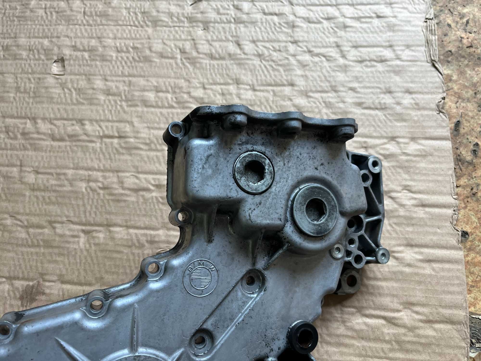 Капака на веригата за BMW E38 E39 E46 E53 M57D30 (184 к.с.)