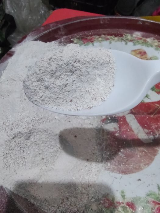 Coji ouă , măcinate fin