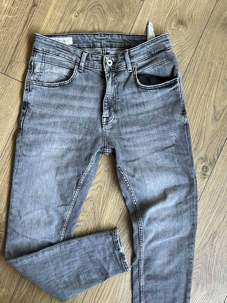 ZARA Jeans - Нови - 31 - размер Slim / Оригинал