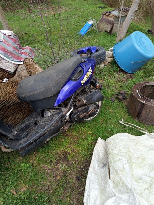 Scuter pentru reparat