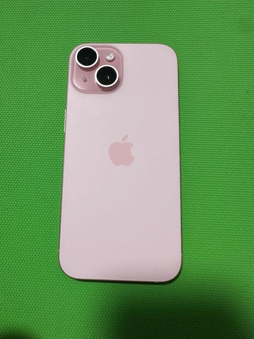 iPhone 15 pink Отлично състояние