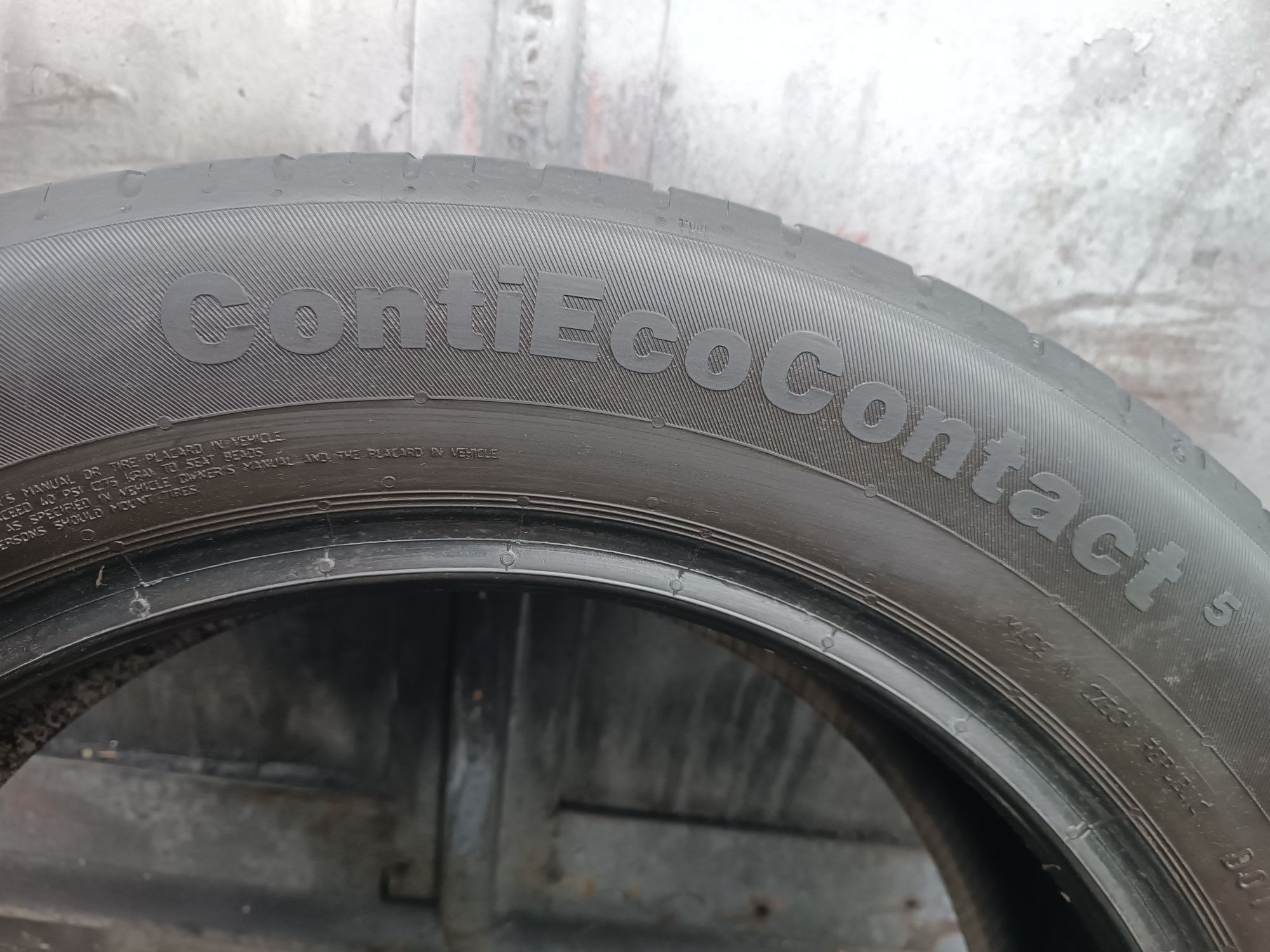 215/55/17 Continental