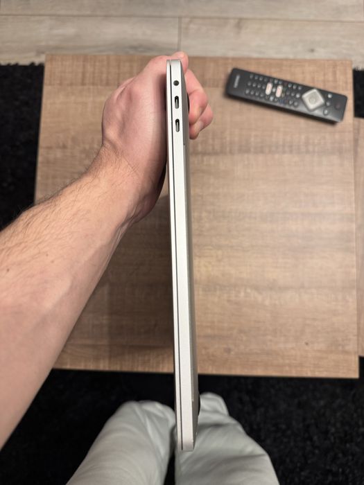 Apple MacBook Pro 16” 2019 i7 , 16gb Ram