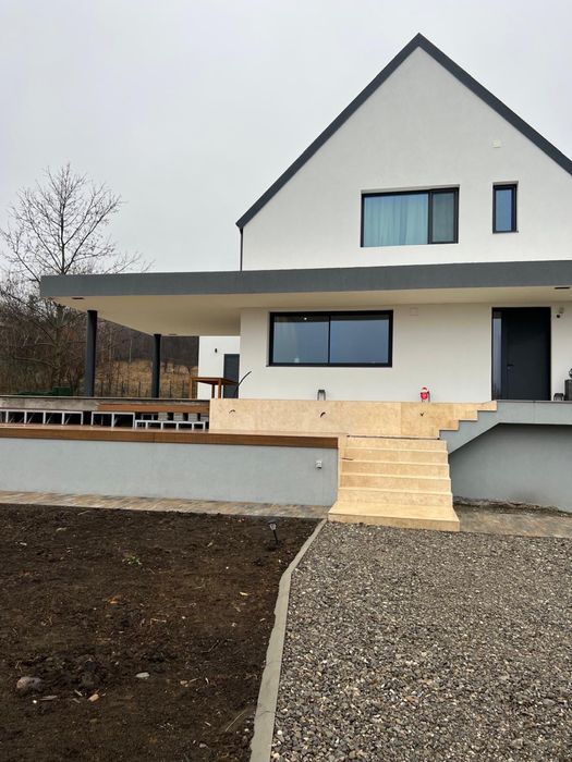 Constructii - experiență de peste 20 ani