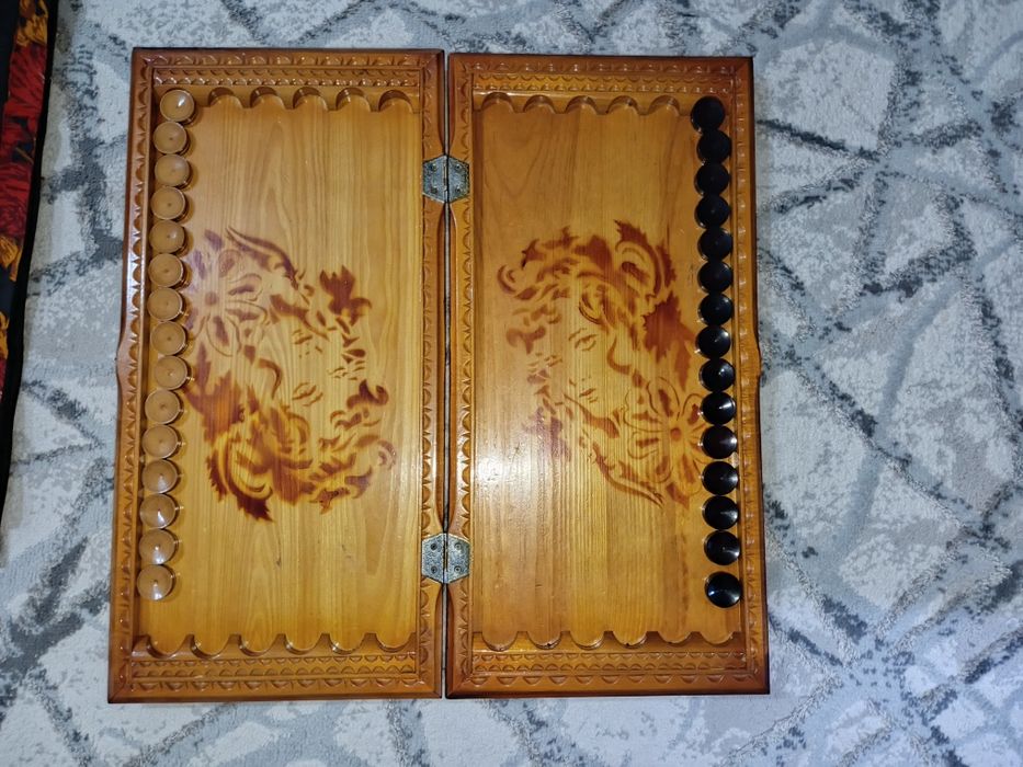 Narda toshlari bilan