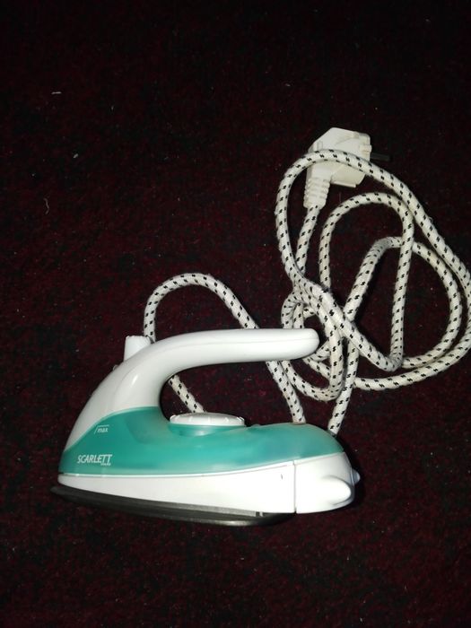 Утюг сайохатларга кетайотганда бемалол олиб кетса булади