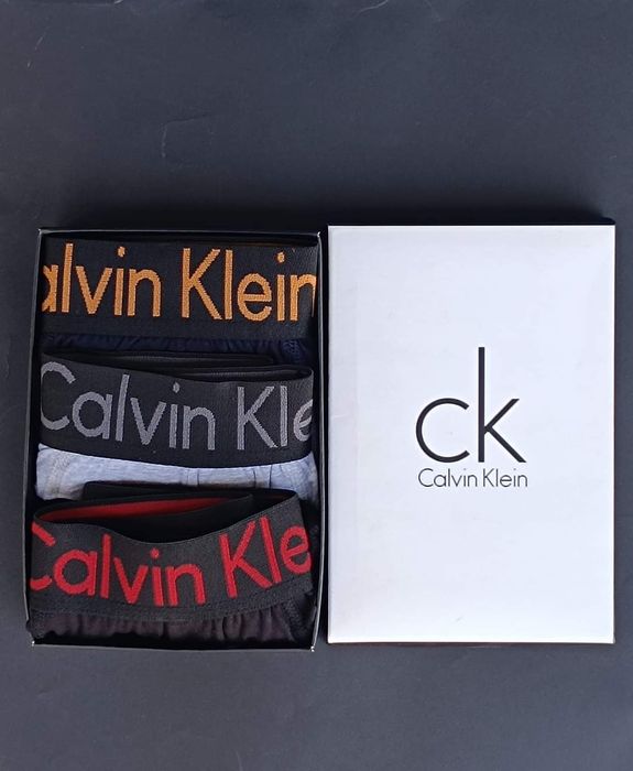 Boxeri bărbați modele noi