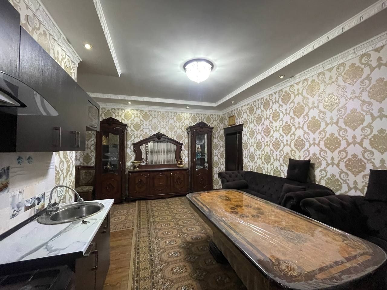 2 хоналик 70м² люкс квартира ижарага берилади