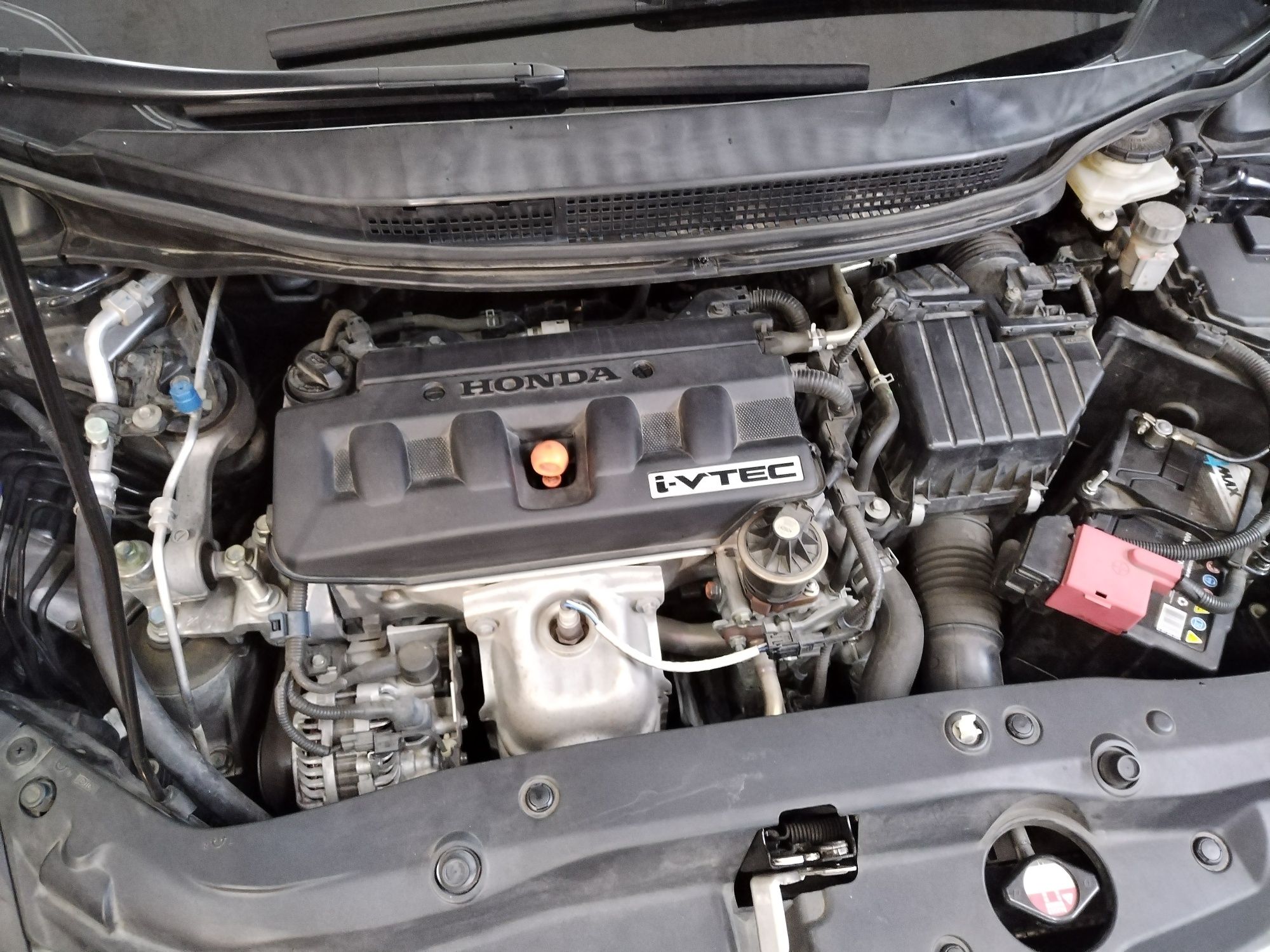 Honda Civic 8 (1.8, 140 к.с.) с газова уредба – отлично състояние!