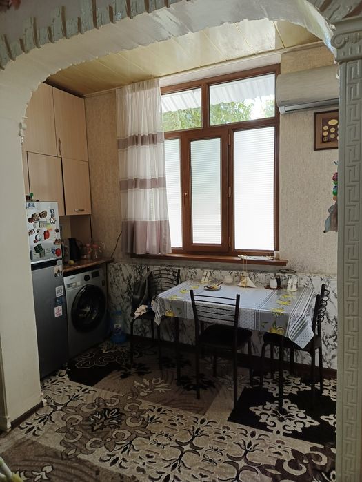 Квартира 2х ком сделано в 3, 1 этаж