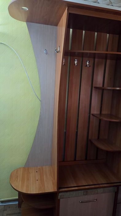 Прихожка шкаф большая