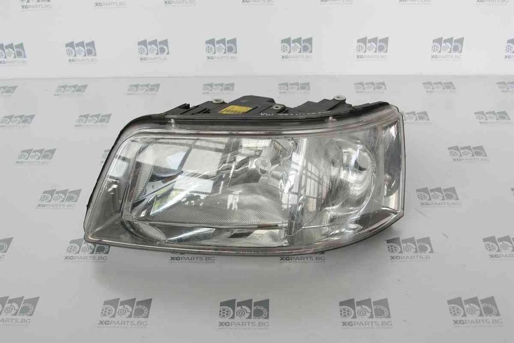 Ляв Фар за VW Transporter T5  2003 - 2008г.