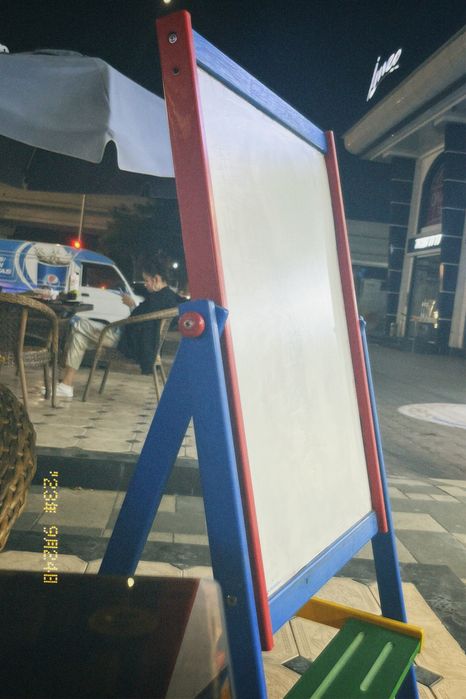 Мольберт из дерева двухсторонний