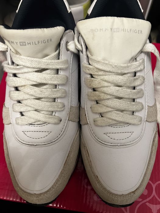 Adidasi purtati de cateva ori unisex