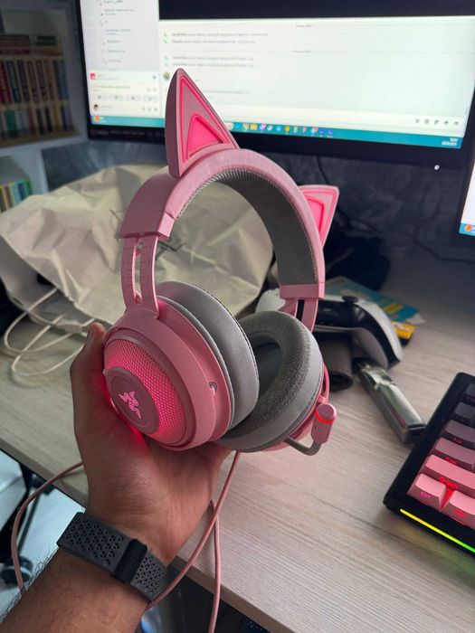 Наушники Razer Kraken Kitty Edition