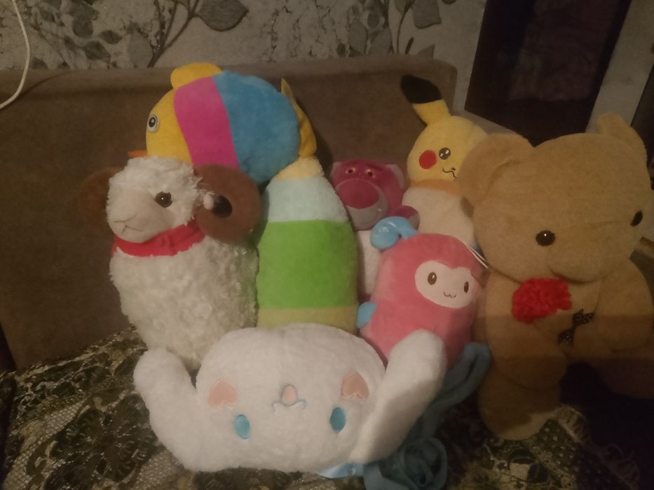 Мягкие игрушки разные