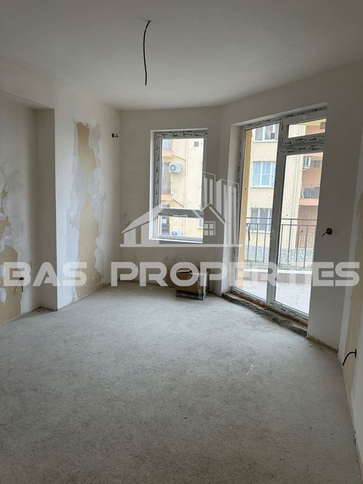 3-стаен в София, област-с.Нови хан площ 98