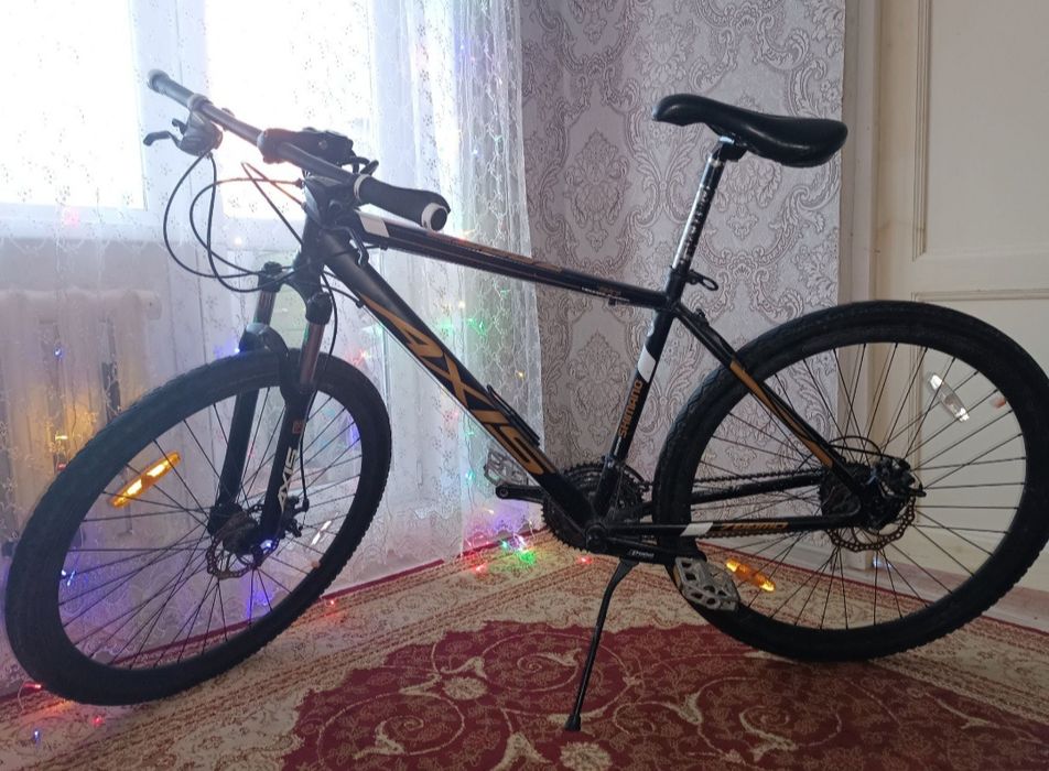 Велосипед скоростной AXIS 700md