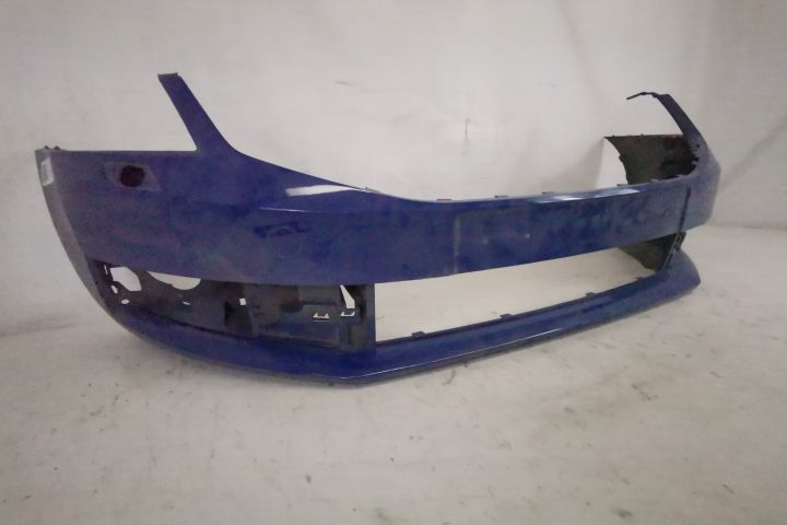 Предна броня Оригинална със измиватели в добро състояние Шкода / Skoda