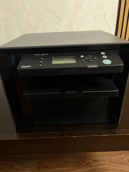 Продам Принтер MF4410