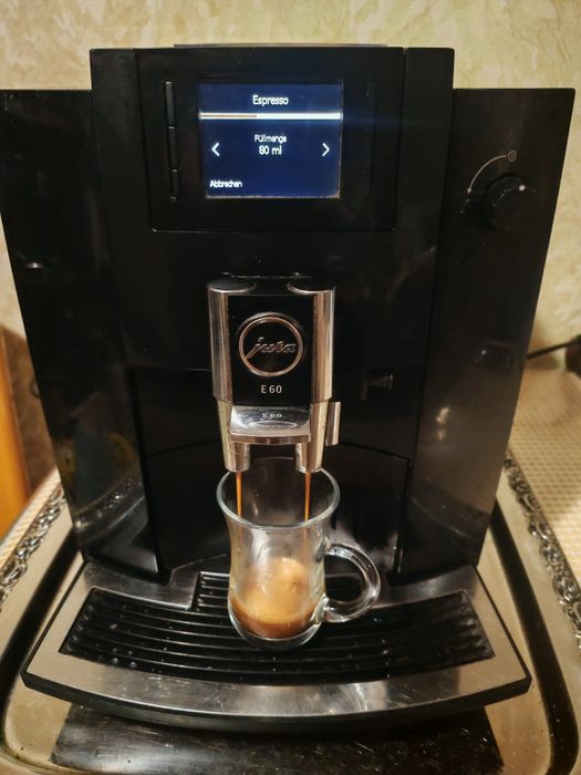 Jura Impressa E60 PianoBlack
