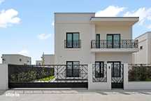 Vila luxoasa complet mobilata 5 camere cu semineu pe lemne