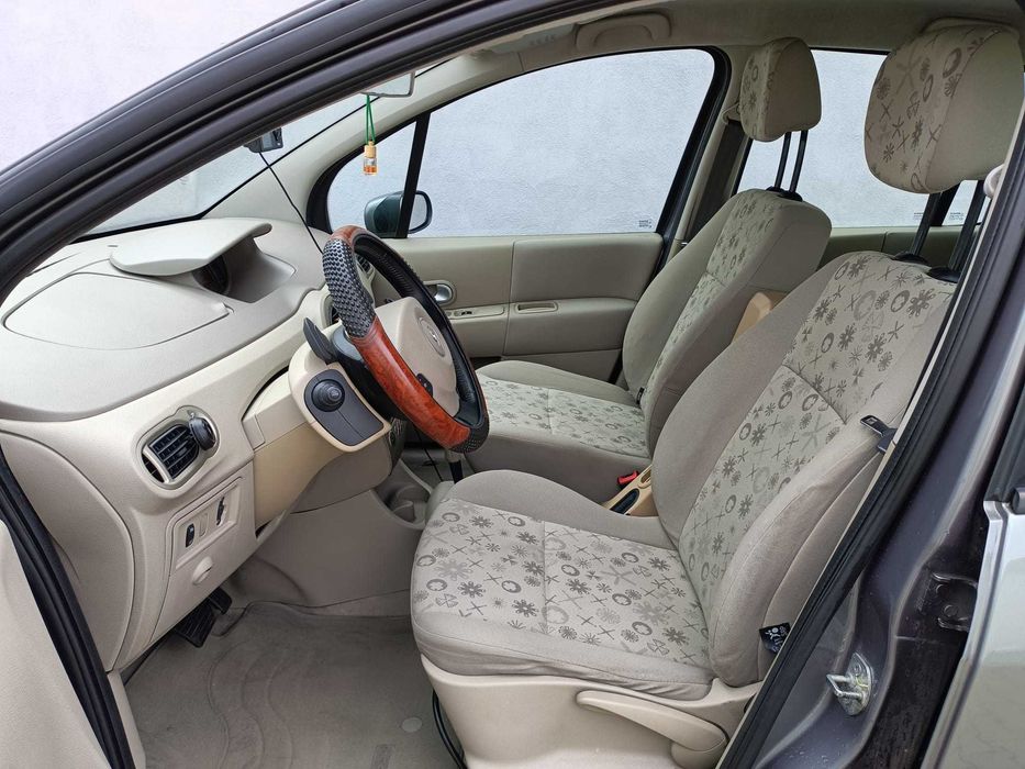Vând Renault Modus, Automată, 1,6, Benzină, 2007
