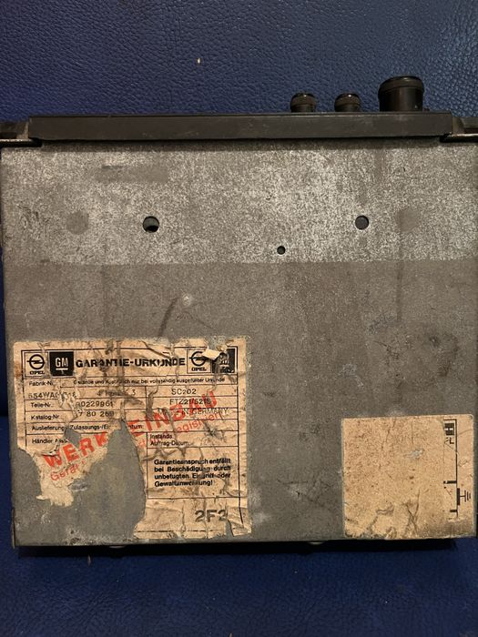 Lot radiocasetofoane auto de colecție