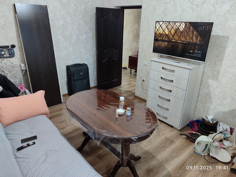 Продаётся 2 ком. Кв. 1 этаж.