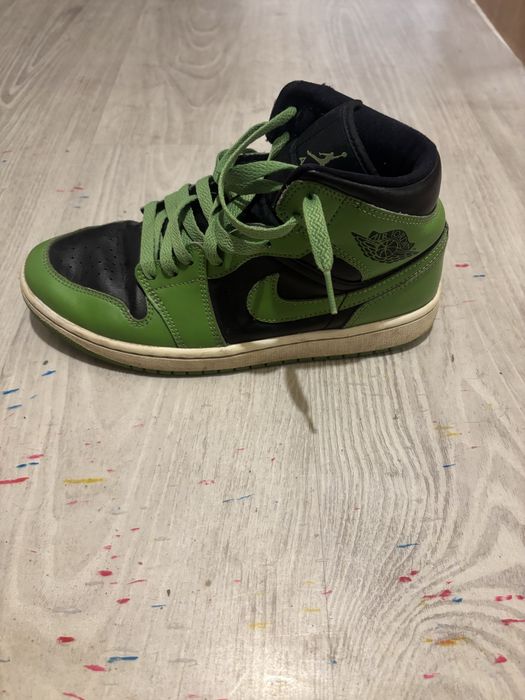 Jordan 1 Mid Altitude Green