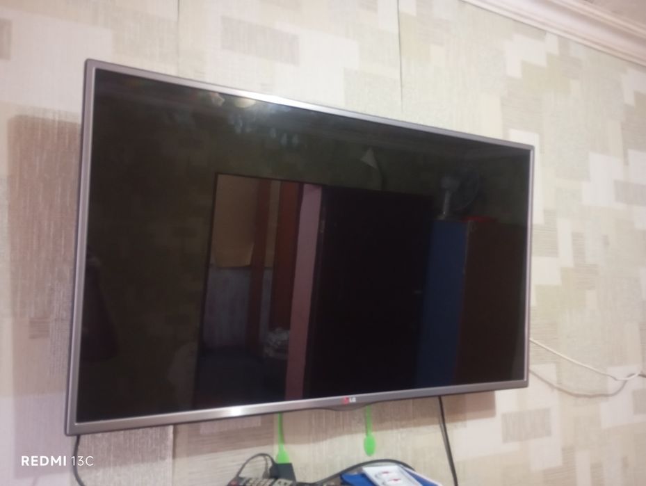 Продам телевизор LG