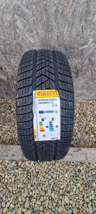 Anvelopa Pirelli 245/65 R17 111H Michelin Rsc ZP 225/50 R17